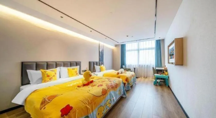 Greentree Inn Suzhou North Zhongshan Road Weiye Yingchun Plaza Business Hotel 3*, 蘇州