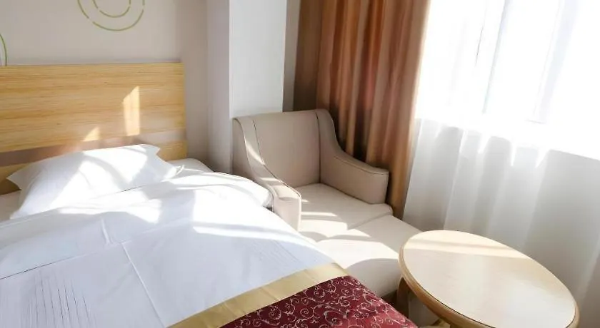 Greentree Inn Suzhou North Zhongshan Road Weiye Yingchun Plaza Business Hotel 3*, 蘇州 中国