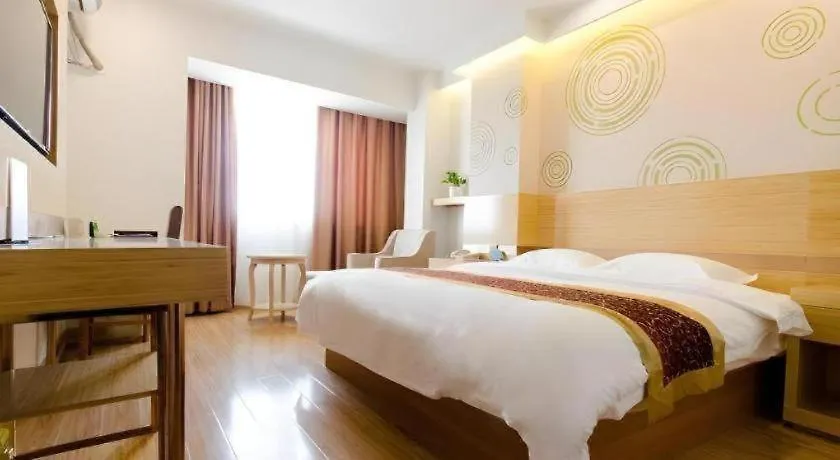 Greentree Inn Suzhou North Zhongshan Road Weiye Yingchun Plaza Business Hotel